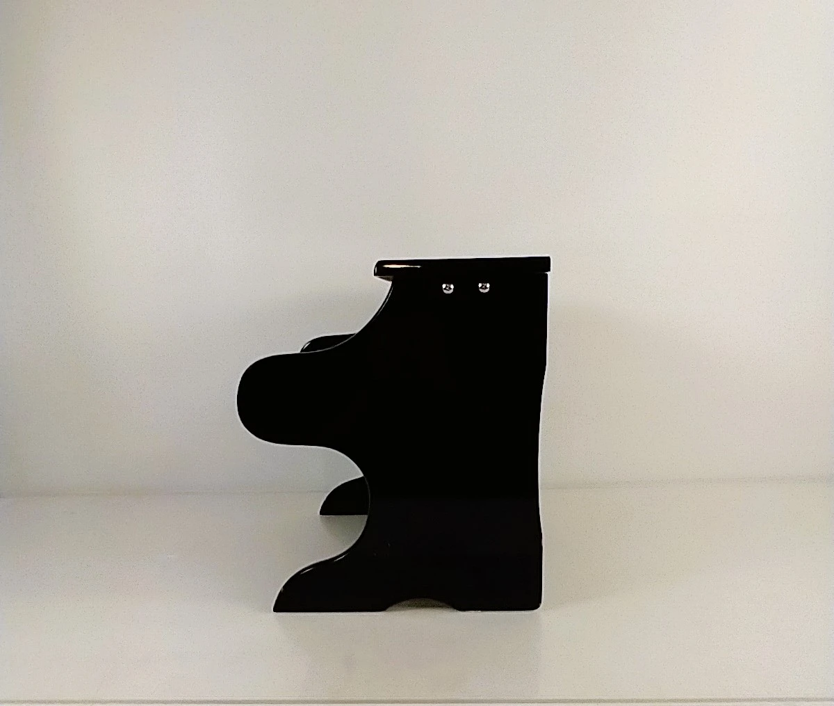 New Classic Toys zwarte houten speelgoedpiano – 18 toetsen - foto 3