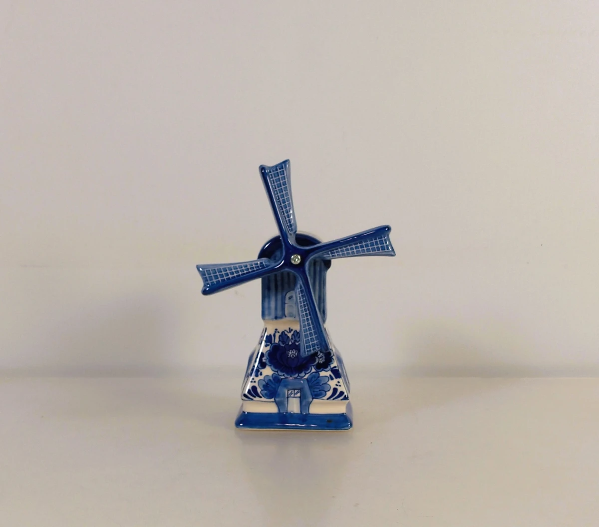 Verzameling Delfts blauwe miniaturen met KLM/Bols huisje - foto 23