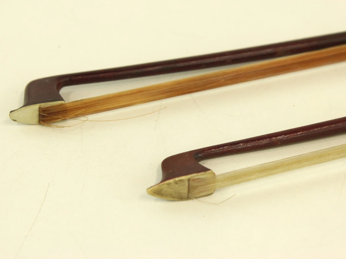 Antieke Guarnerius viool met koffer en accessoires - foto 7
