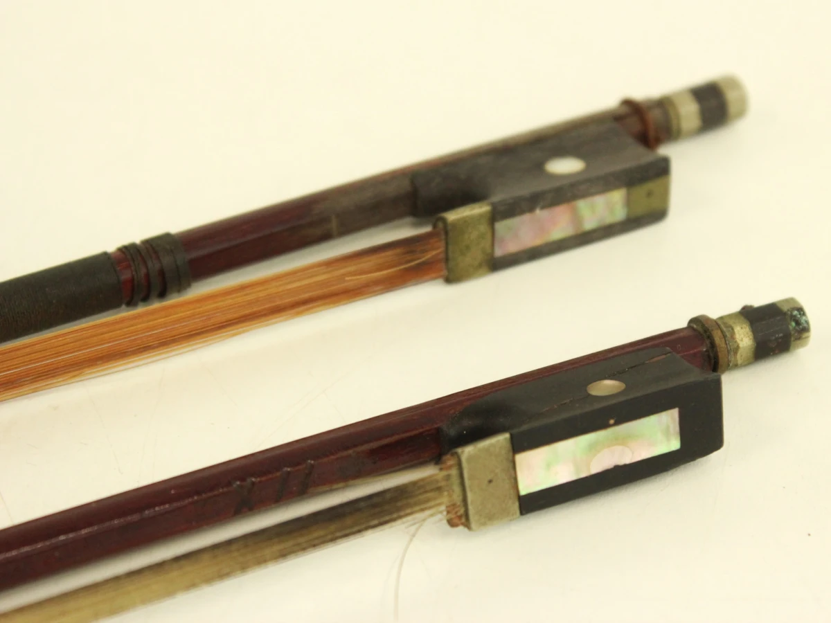 Antieke Guarnerius viool met koffer en accessoires - foto 8