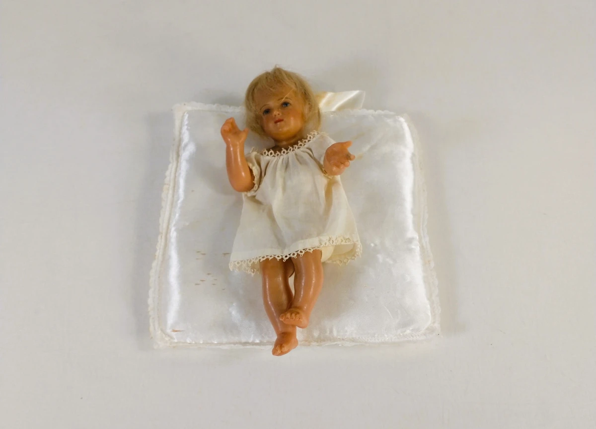 Vintage waspop kindje Jezus met blond haar in originele doos - foto 3