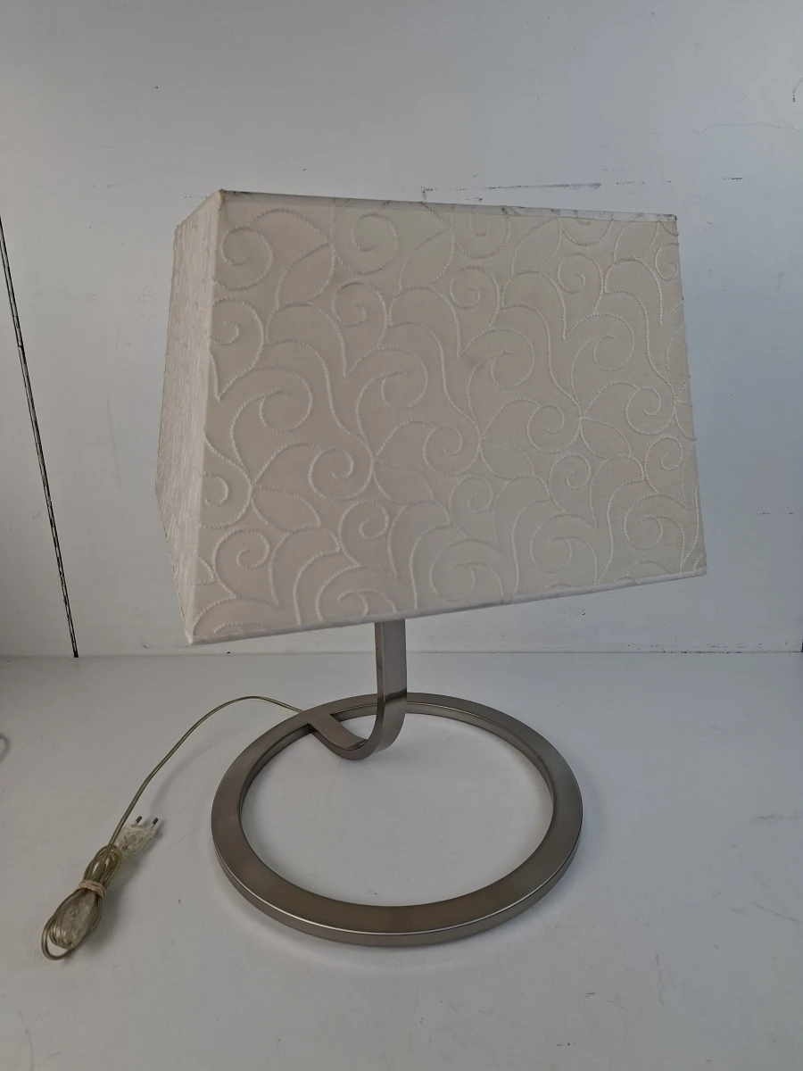 💡 Strakke Moderne Tafellamp met Geborsteld Stalen Voet & Luxe Structuurkap (56 cm) - foto 2