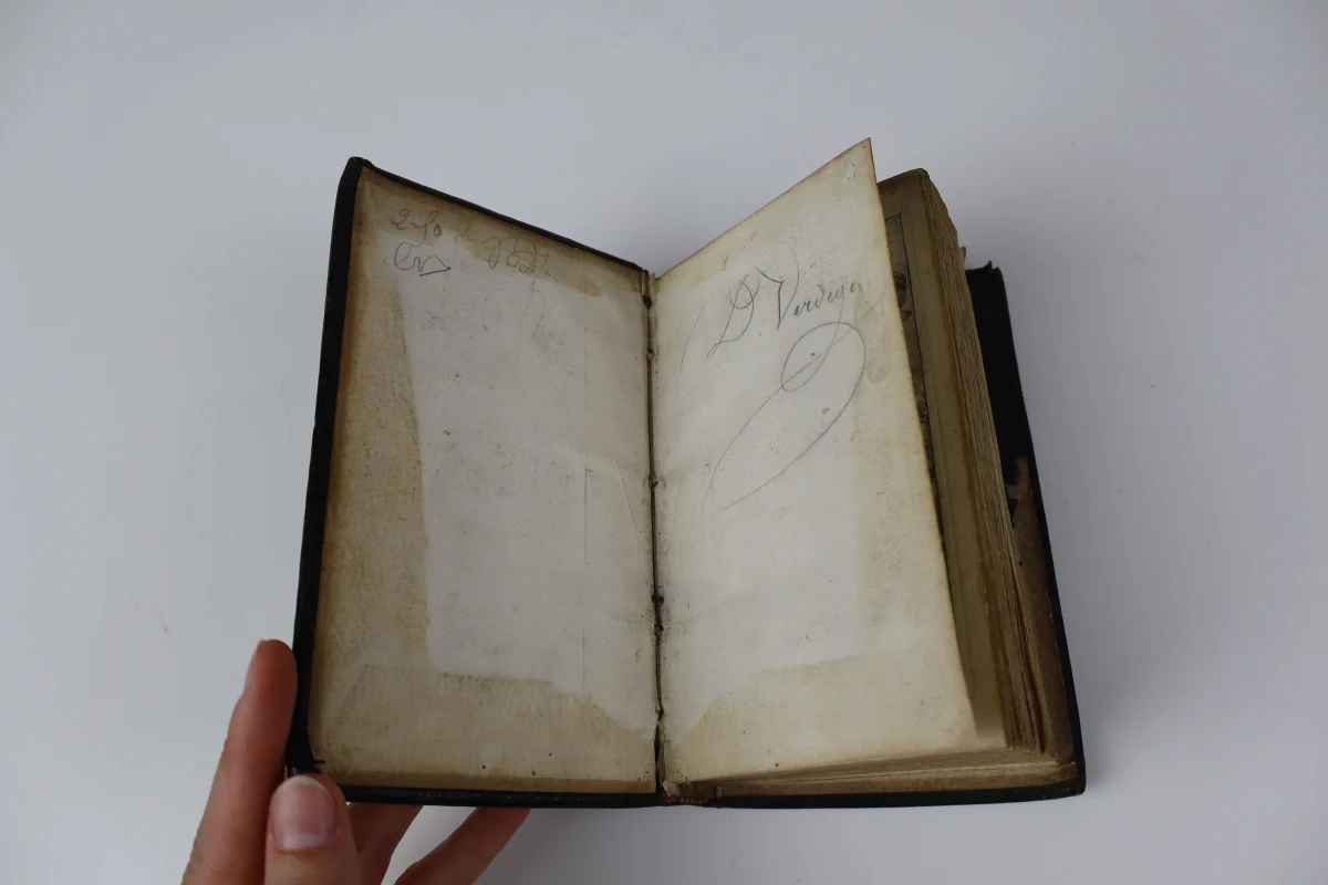 Oud religieus boek uit 1649 - foto 3