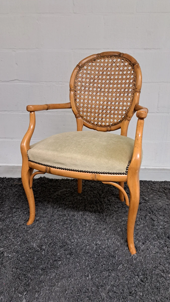 Set van 2 vintage rotan stoelen met armleuning - foto 2