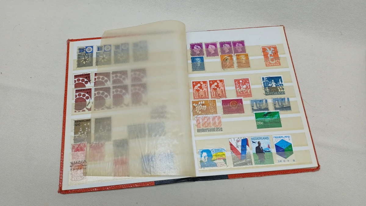 Verzameling postzegels in 3 albums - foto 6