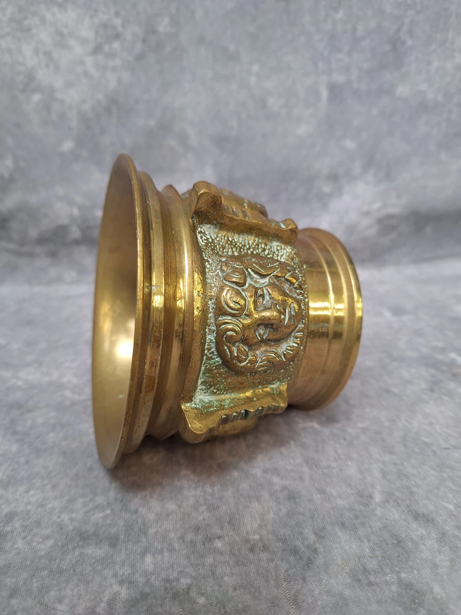 Spaanse stijl vijzel met stamper uit de late 19e of 20e eeuw - foto 4