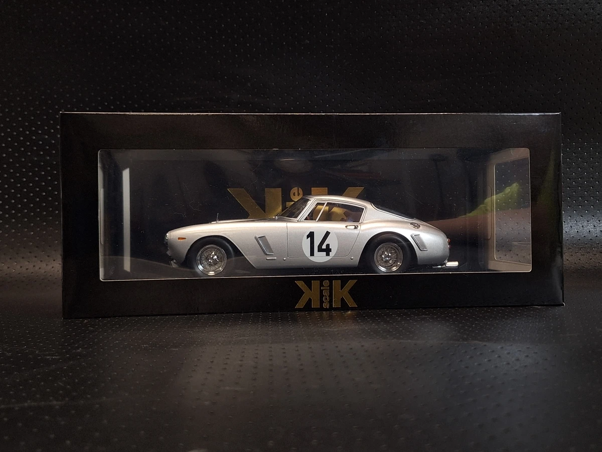 Ferrari 250 GT SWB Competizione Le Mans 1961 zilver 1:18 KK-Scale - foto 8