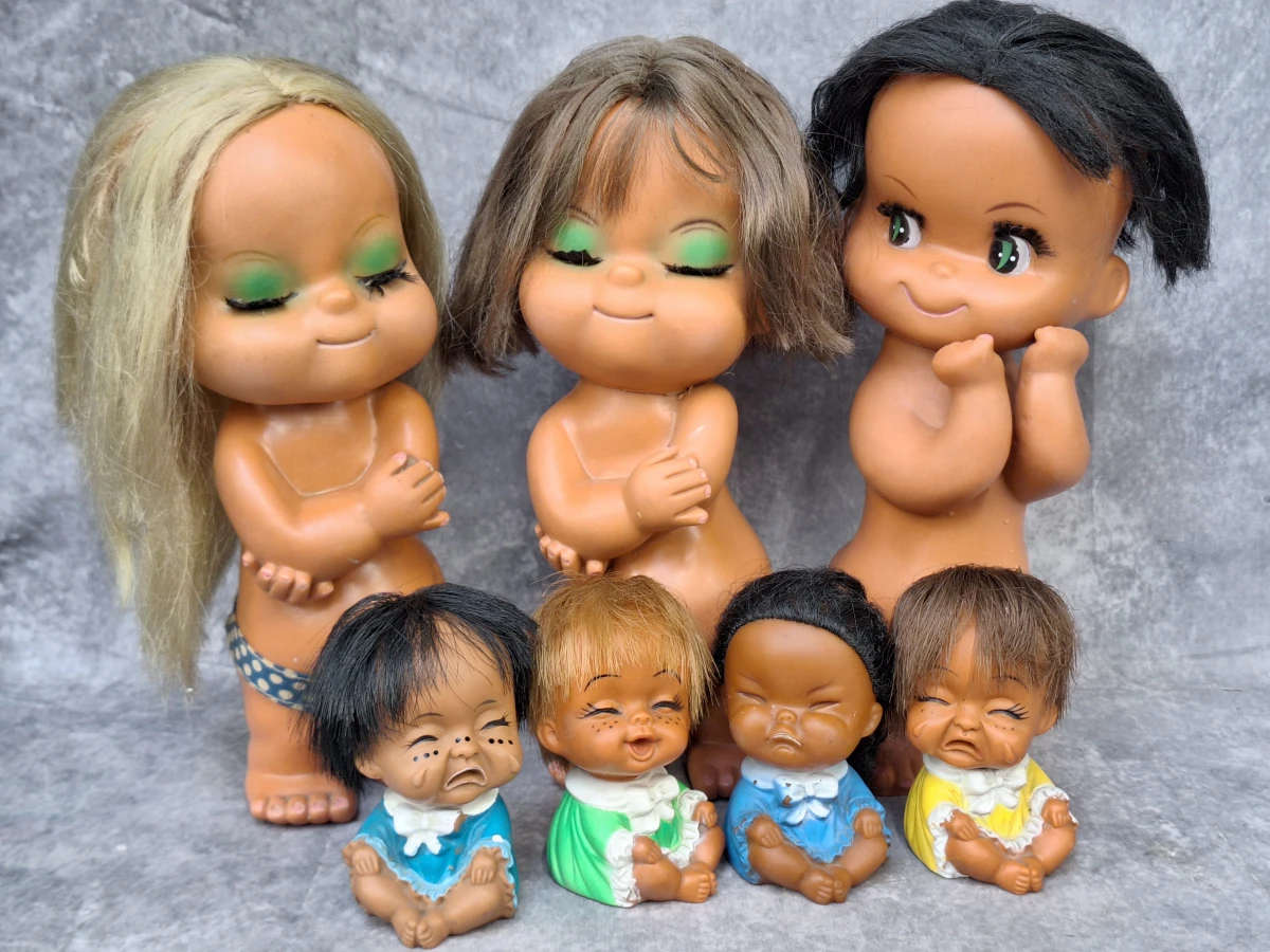 Verzameling van 7 vintage moody cuties poppen uit de jaren 1960 - foto 2