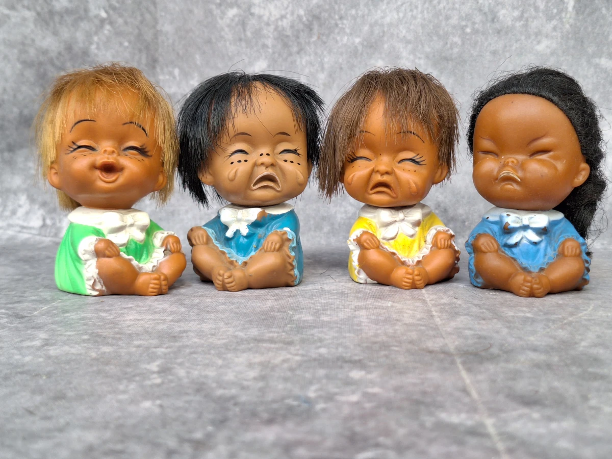 Verzameling van 7 vintage moody cuties poppen uit de jaren 1960 - foto 26