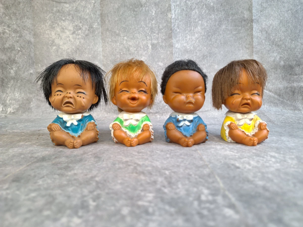 Verzameling van 7 vintage moody cuties poppen uit de jaren 1960 - foto 27