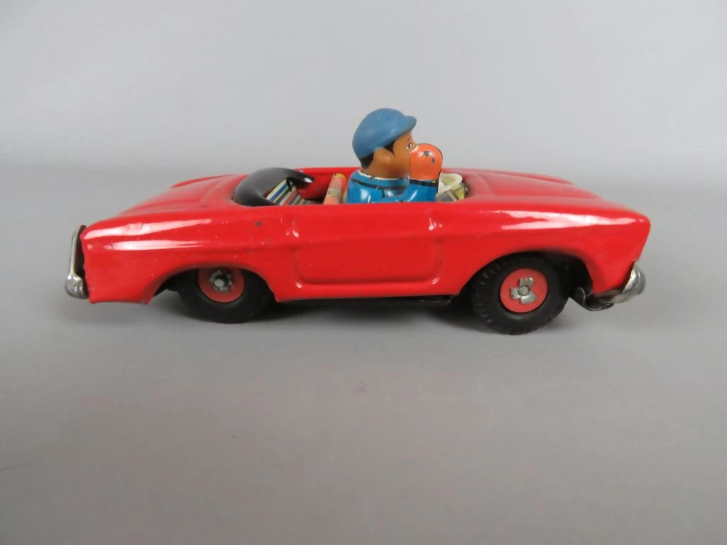 Vintage rood metalen speelgoedauto met bestuurder - foto 2