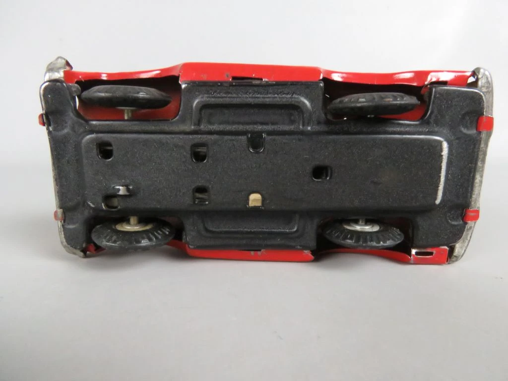 Vintage rood metalen speelgoedauto met bestuurder - foto 7