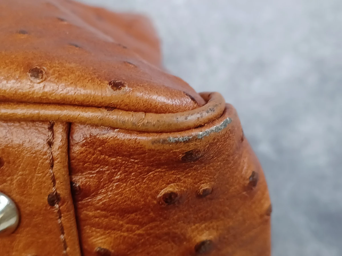 Stijlvolle lederen handtas met struisvogelprint – BELLI - foto 10