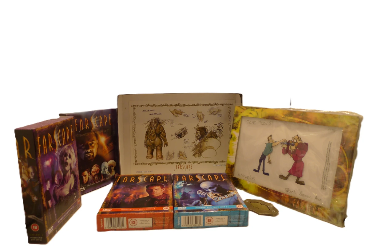 Farscape DVD boxset met seizoenen en artwork - foto 11