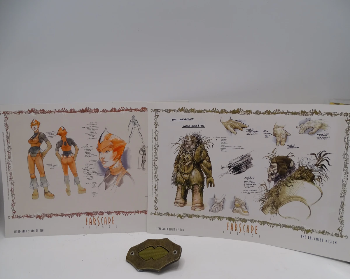 Farscape DVD boxset met seizoenen en artwork - foto 2