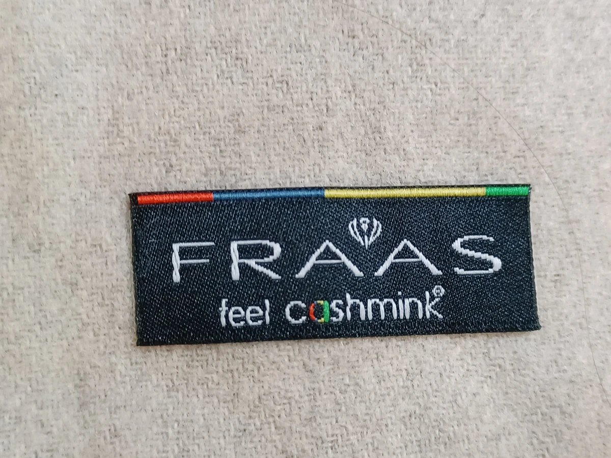 Dames sjaal FRAAS Cashmink®  – Klassieke ruit met neon accent - foto 6