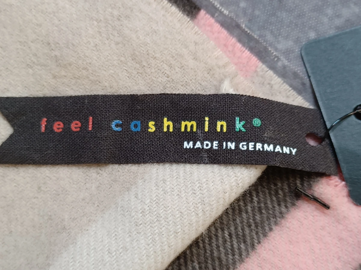 Dames sjaal FRAAS Cashmink®  – Klassieke ruit met neon accent - foto 8
