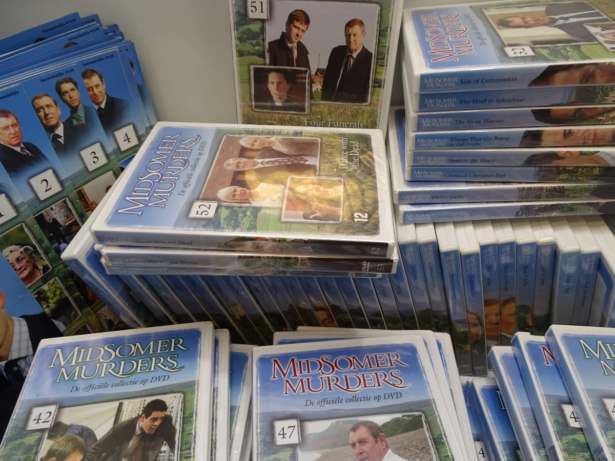 Midsomer Murders DVD-collectie met boekjes - foto 3