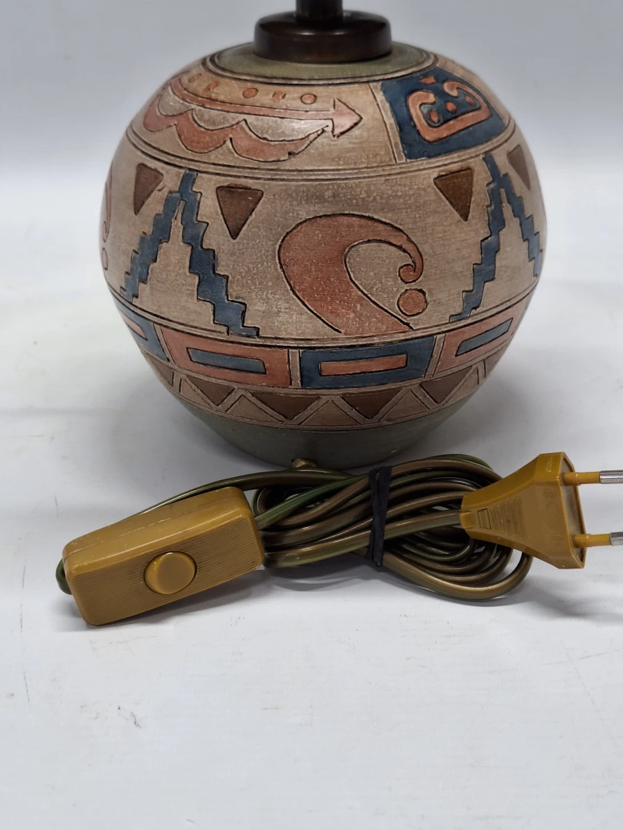 Sfeervolle vintage keramische tafellamp - geometrisch reliëfdecor AL-28 BC - foto 12