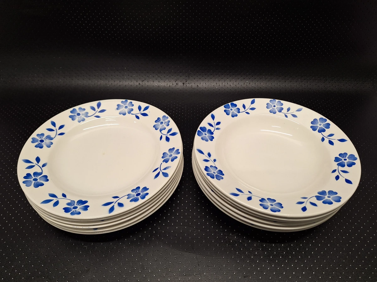 Duits antiek eetservies met blauw bloemendecor van Annaburg Porzellan - foto 3