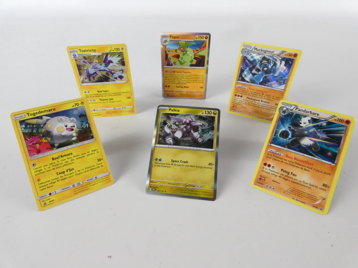 Pokémon Trading Card Game + metalen doos + 40 holo kaarten - foto 7