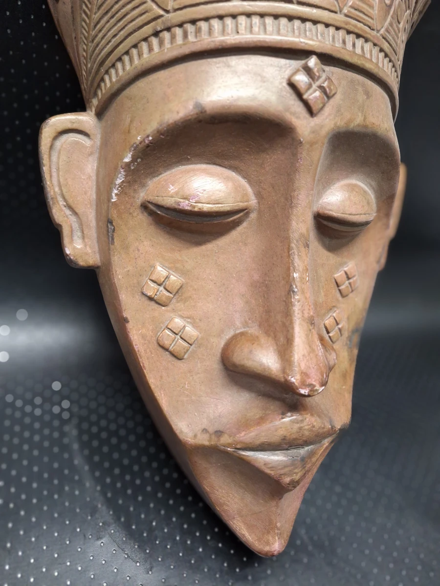 Set van 3 decoratieve tribale maskers in hout en terracotta - foto 13
