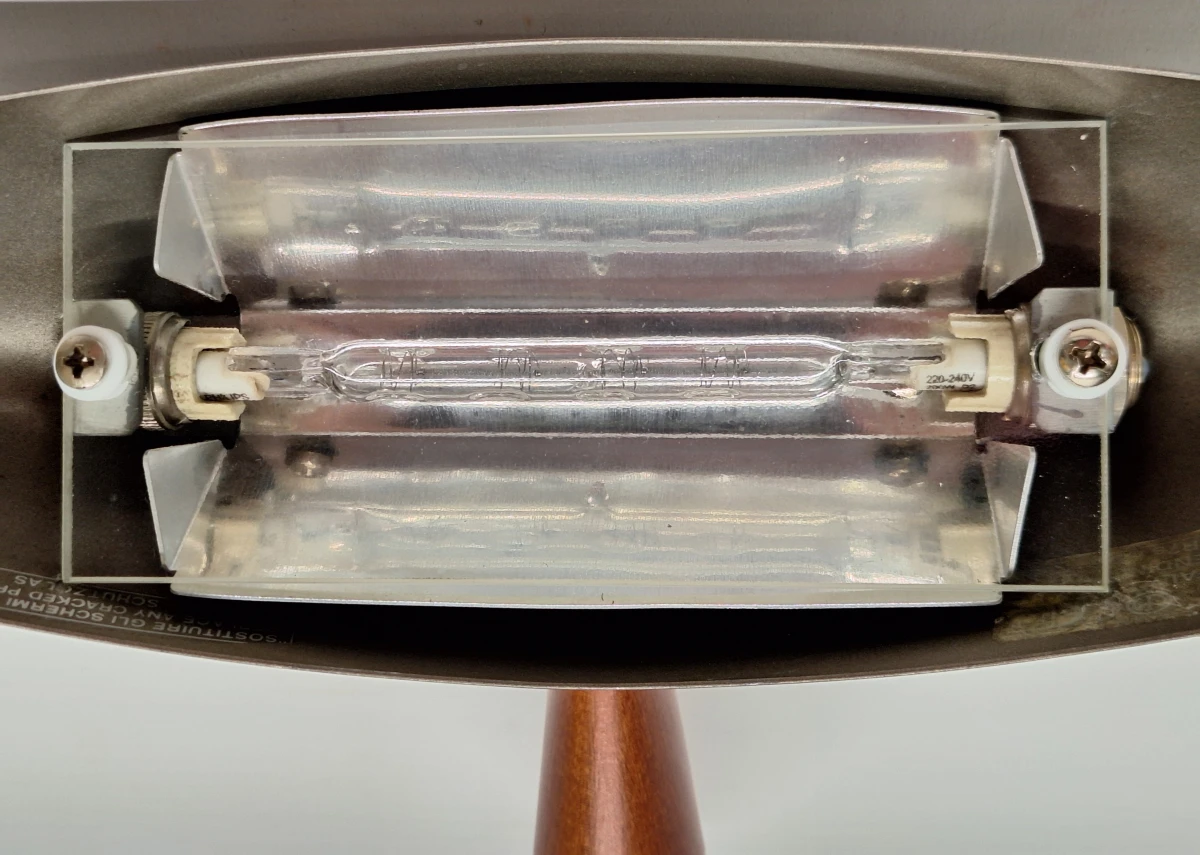 Arteluce “Servul W” - Design wandlamp van Josep Lluscà, 1994 - foto 7