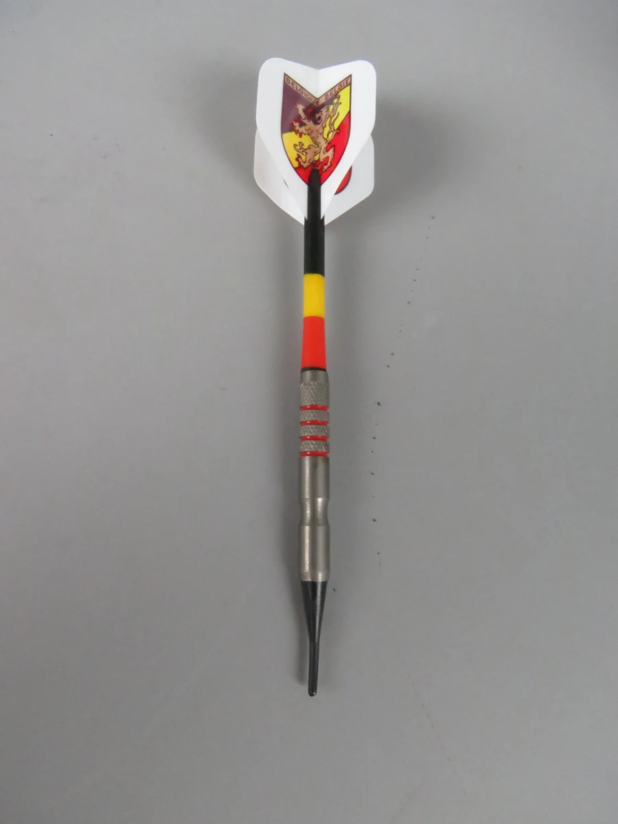 3 dartspijlen met plastieken punt - foto 2