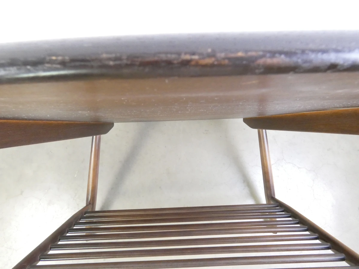 Ovale houten salontafel met rekje - foto 11
