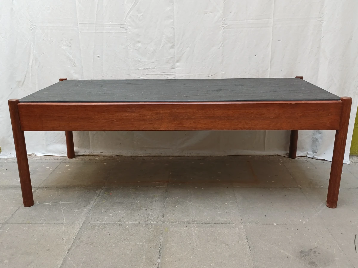 Vintage Deense salontafel met leistenen blad - foto 4