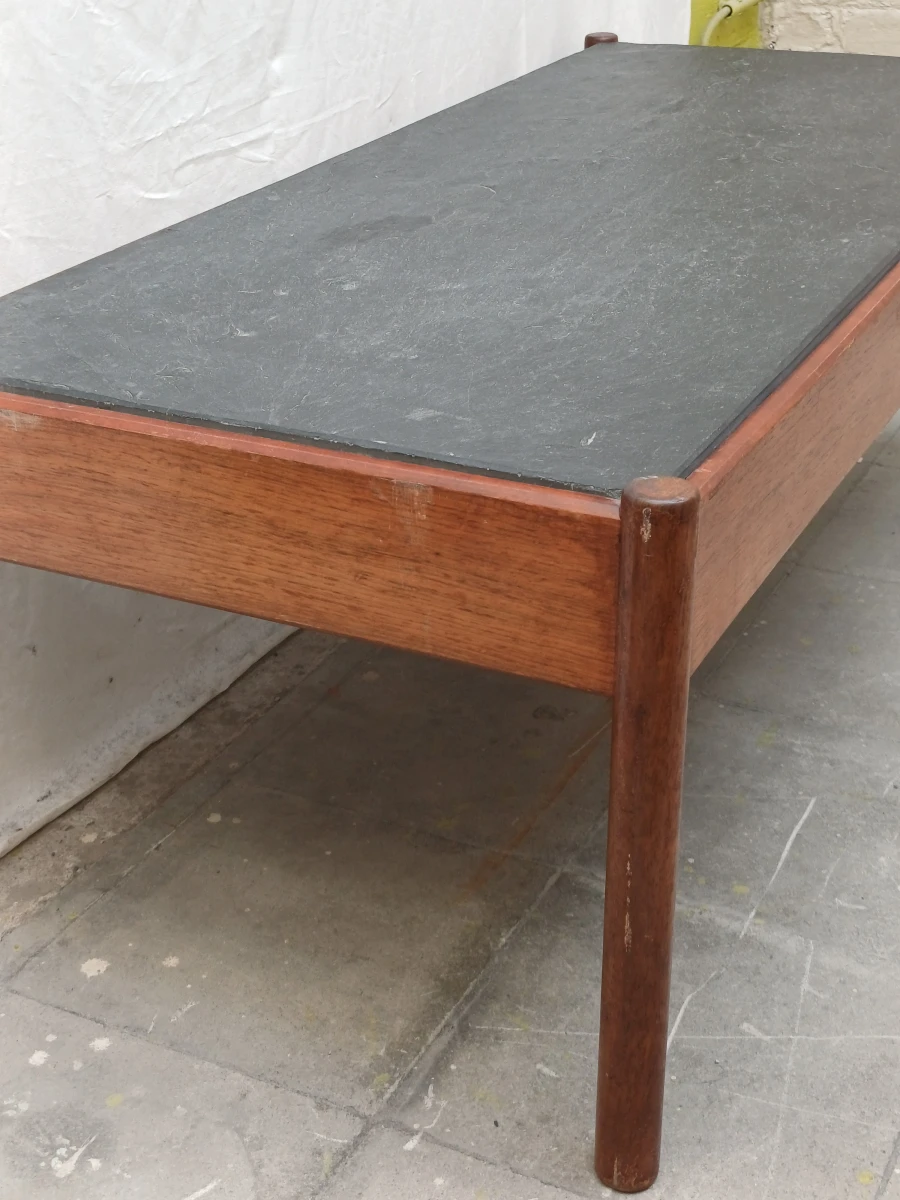 Vintage Deense salontafel met leistenen blad - foto 5