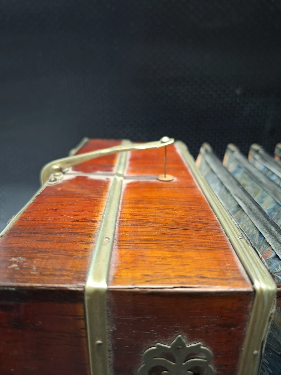 Duitse Chemnitzer concertina bandoneon, voorloper van de tango-bandoneon - foto 14