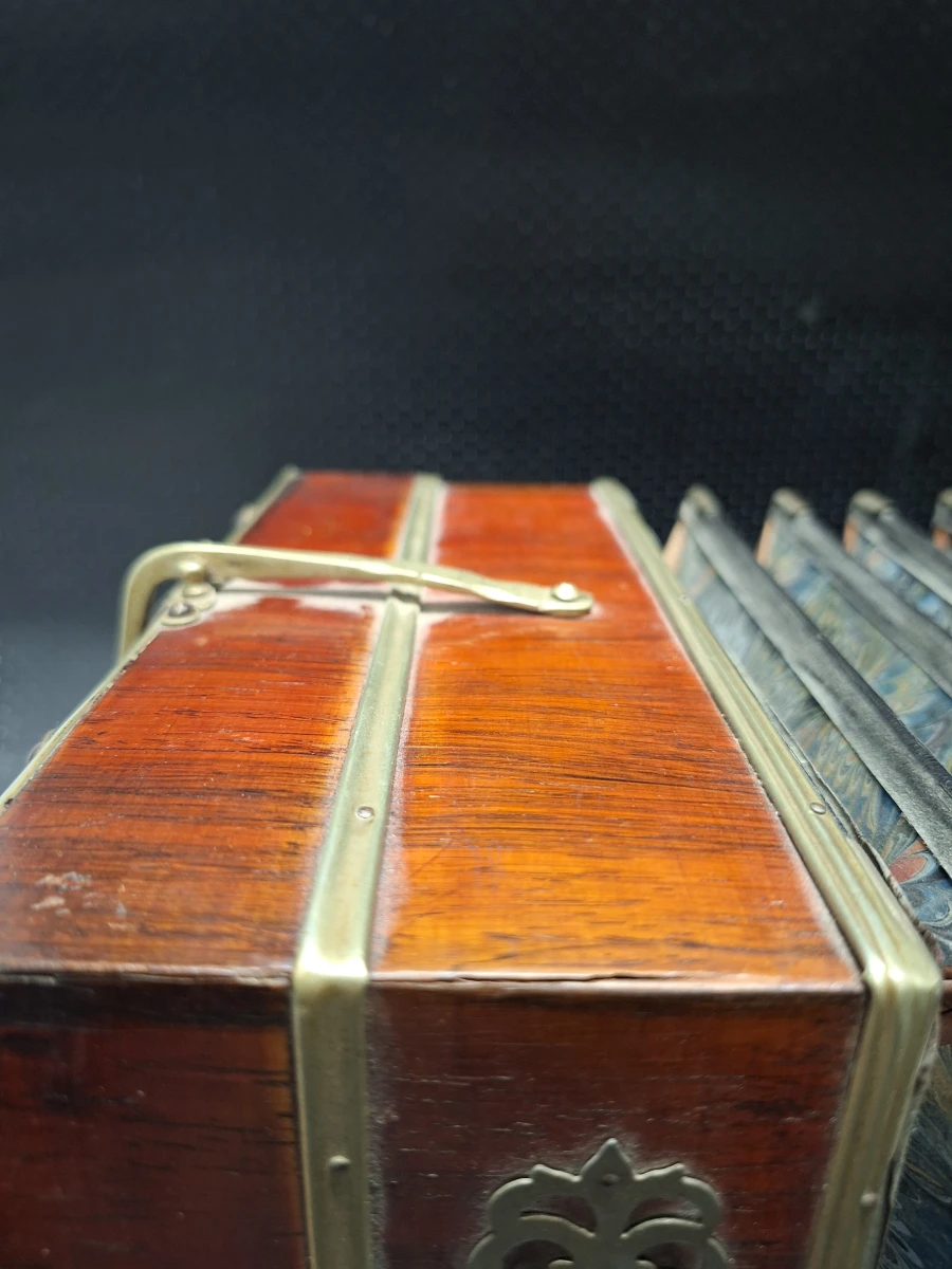 Duitse Chemnitzer concertina bandoneon, voorloper van de tango-bandoneon - foto 15