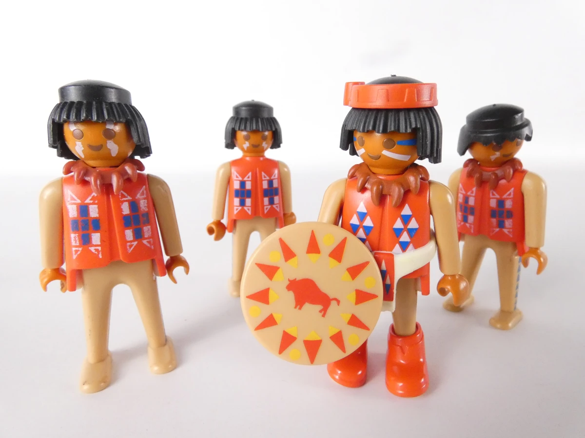 Vintage Playmobil Geobra figuren en paarden - foto 8