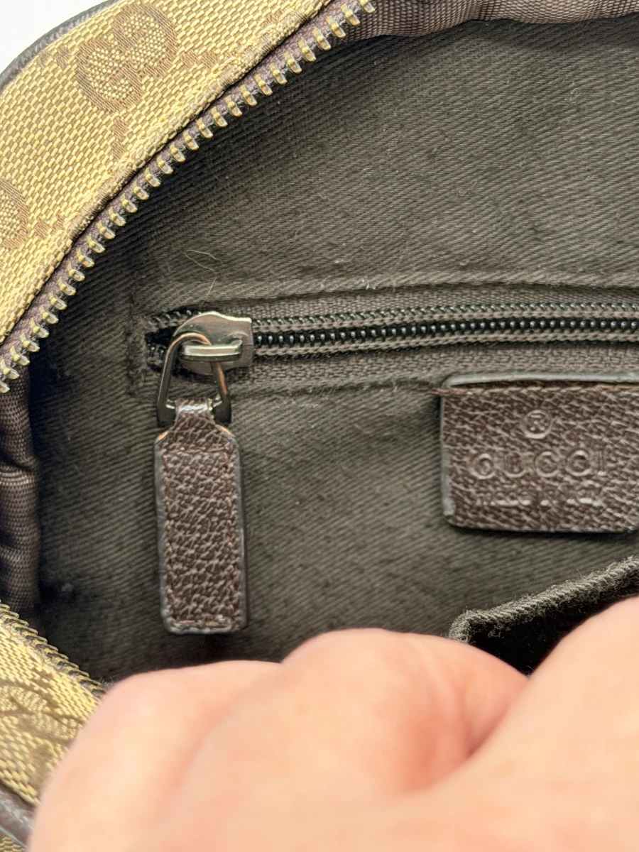 Crossbody handtas gemerkt Gucci - foto 8