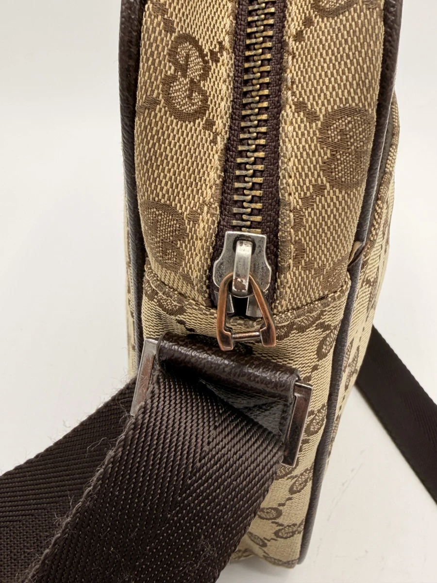 Crossbody handtas gemerkt Gucci - foto 4