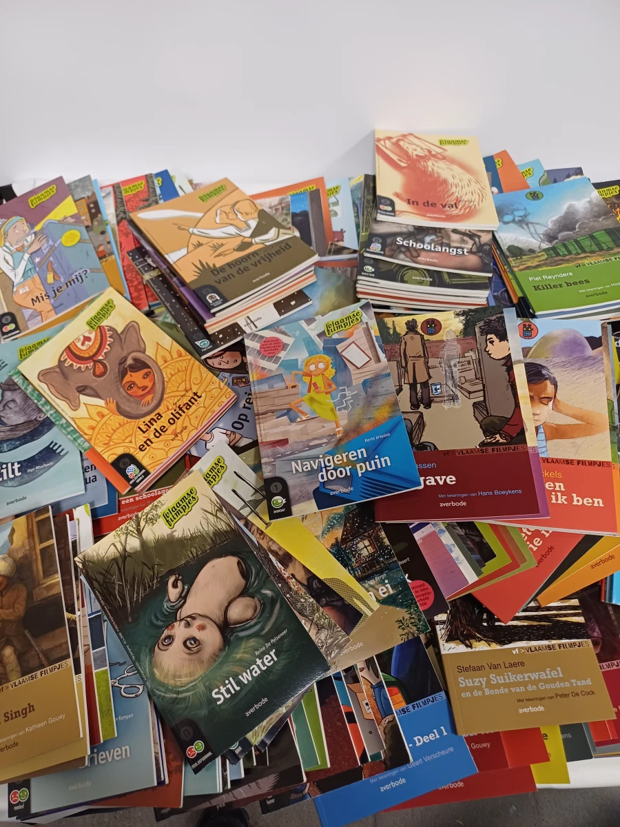 Verzameling 511 boekjes van de Vlaamse Filmpjes kinderboeken en tijdschriften - foto 2