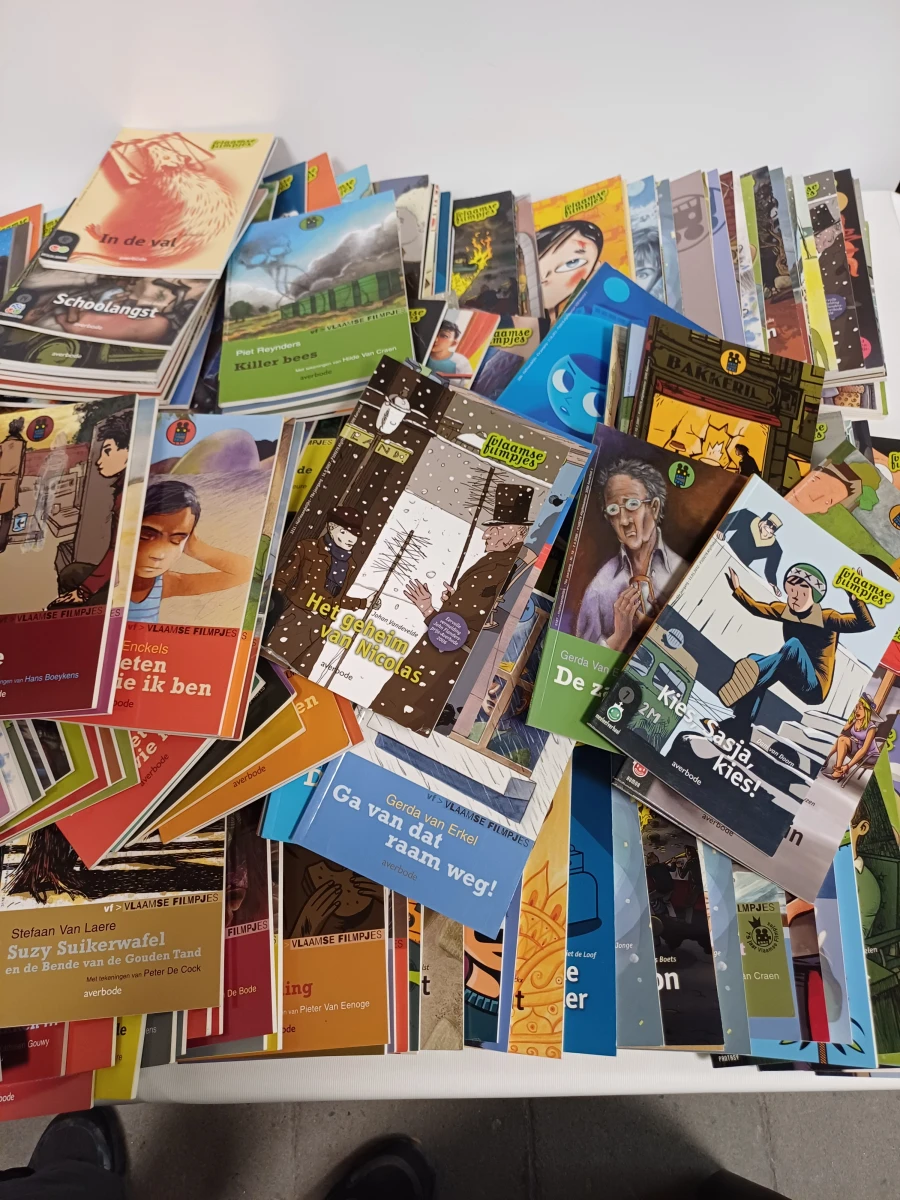 Verzameling 511 boekjes van de Vlaamse Filmpjes kinderboeken en tijdschriften - foto 3