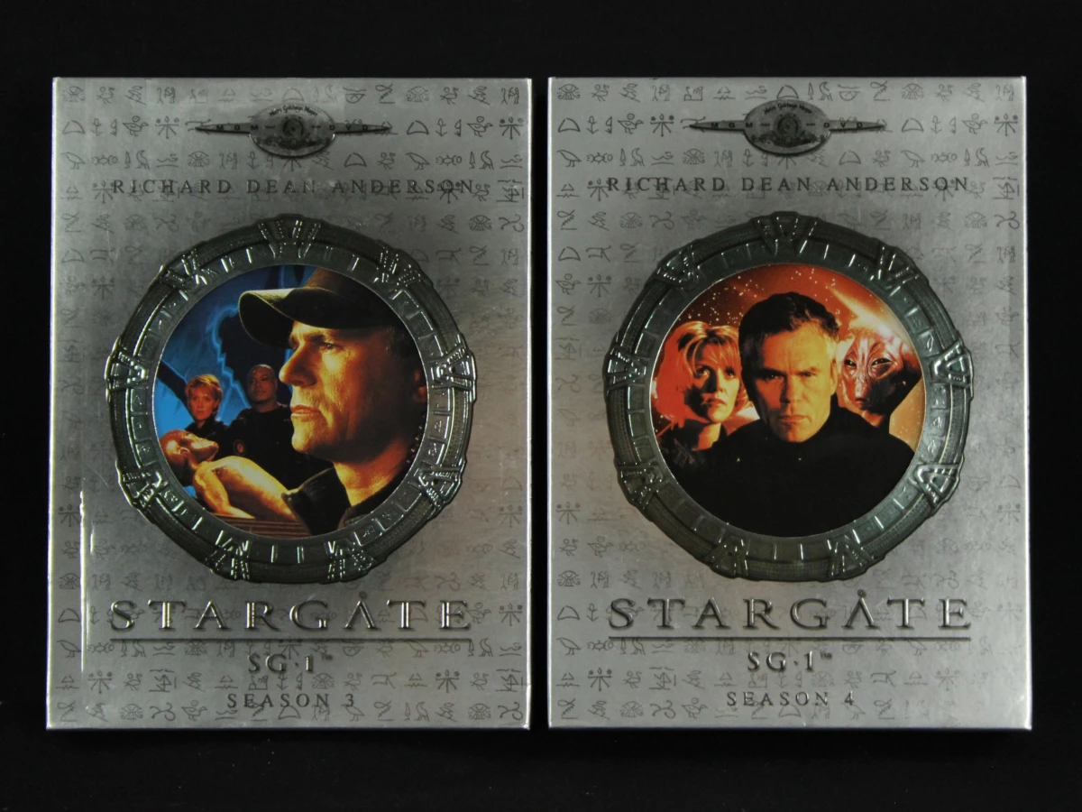 Stargate SG-1 Seizoen 1 t/m 9 DVD boxset - foto 3