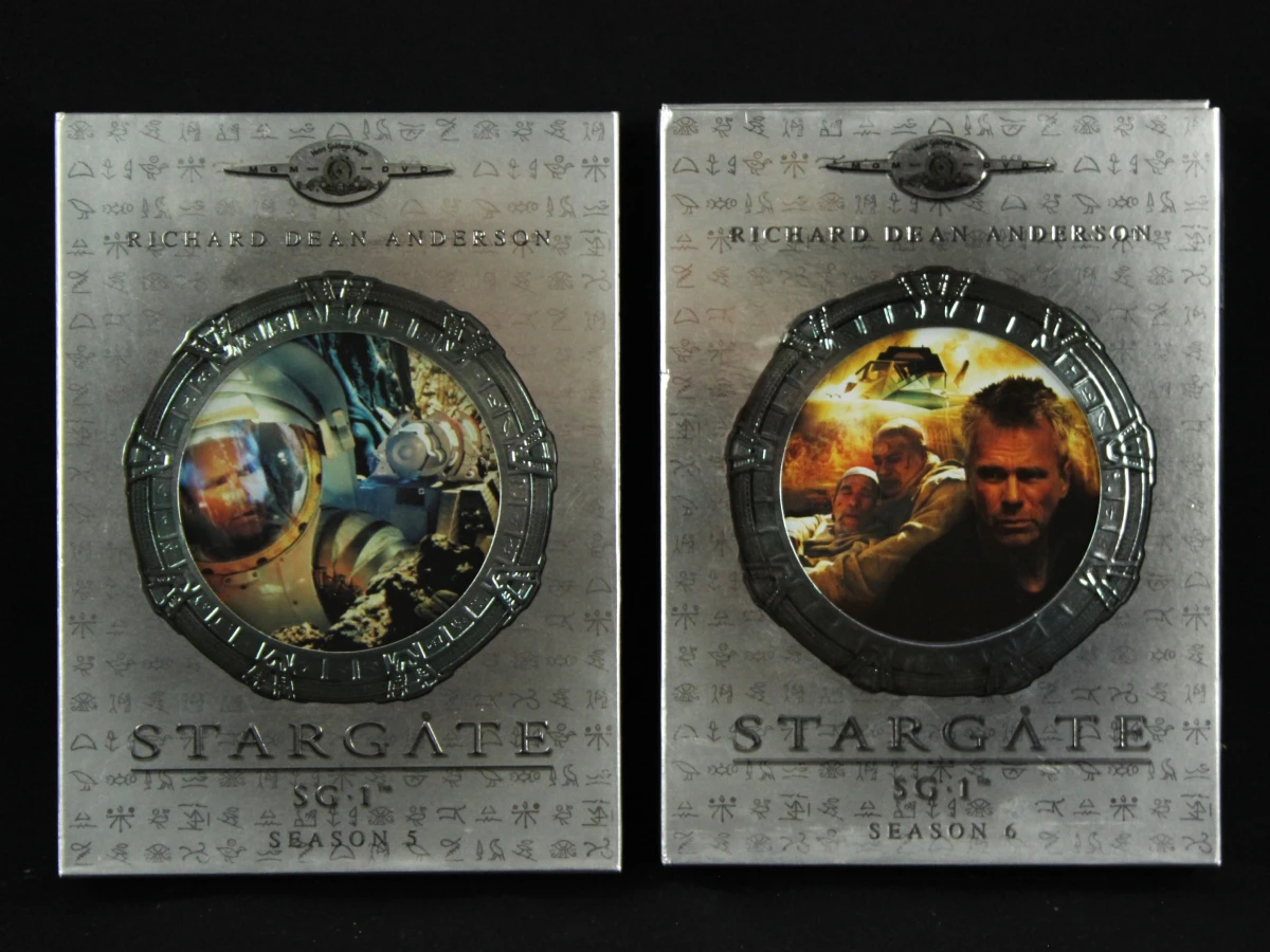 Stargate SG-1 Seizoen 1 t/m 9 DVD boxset - foto 4