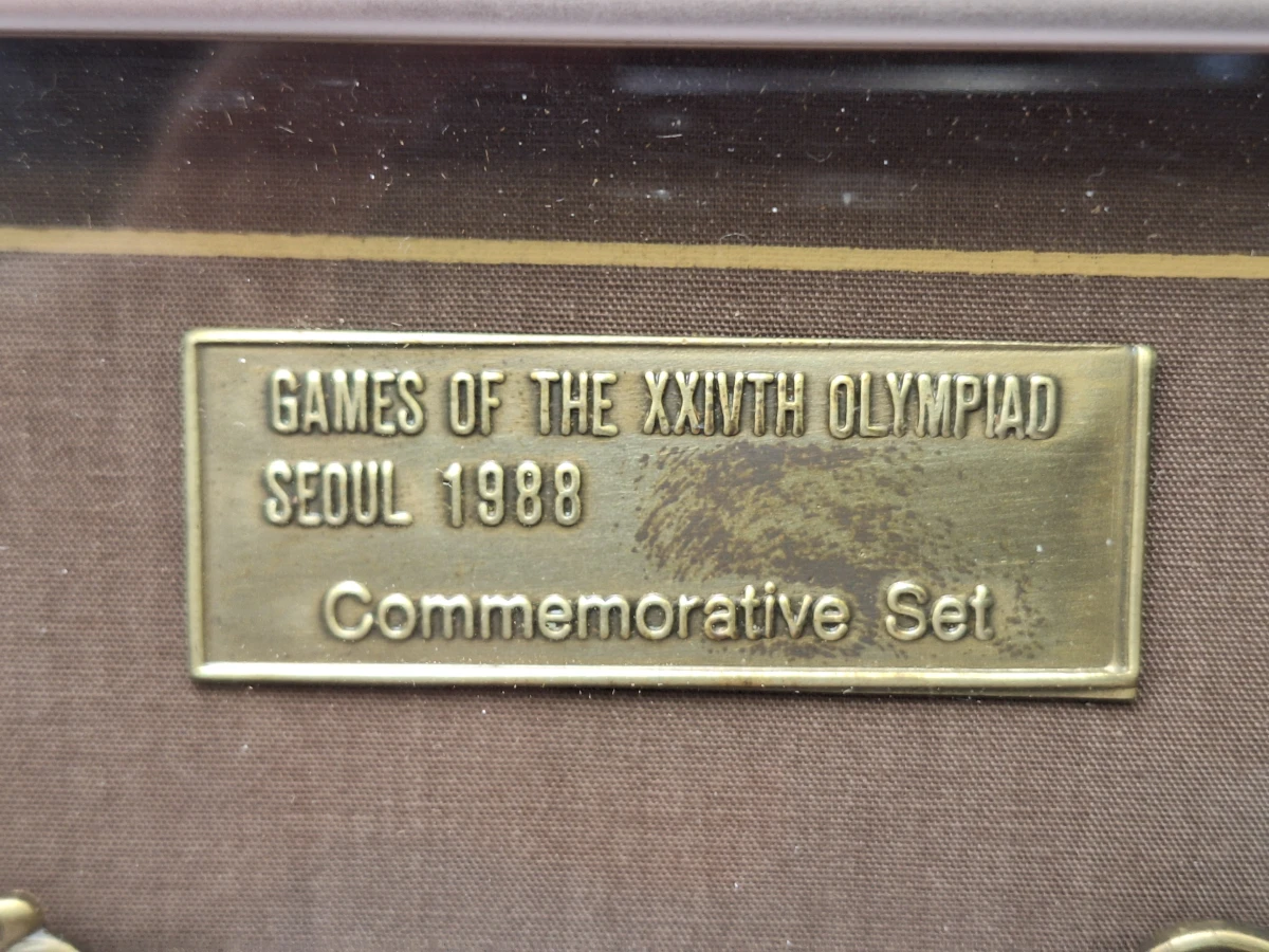 Ingelijste Olympische herdenkingsset met souvenirlepels Seoul 1988 - foto 5