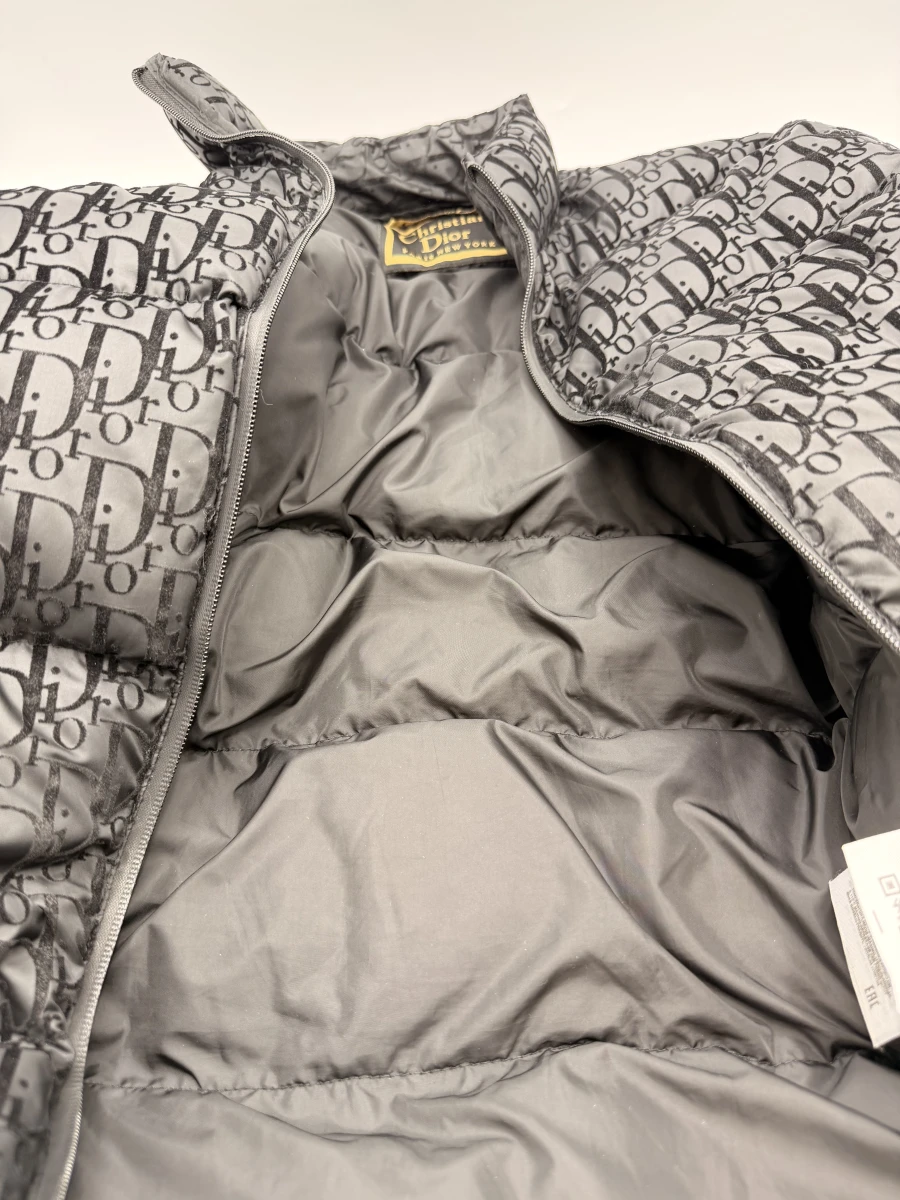 Dior Oblique Donsjas, maat S - foto 19
