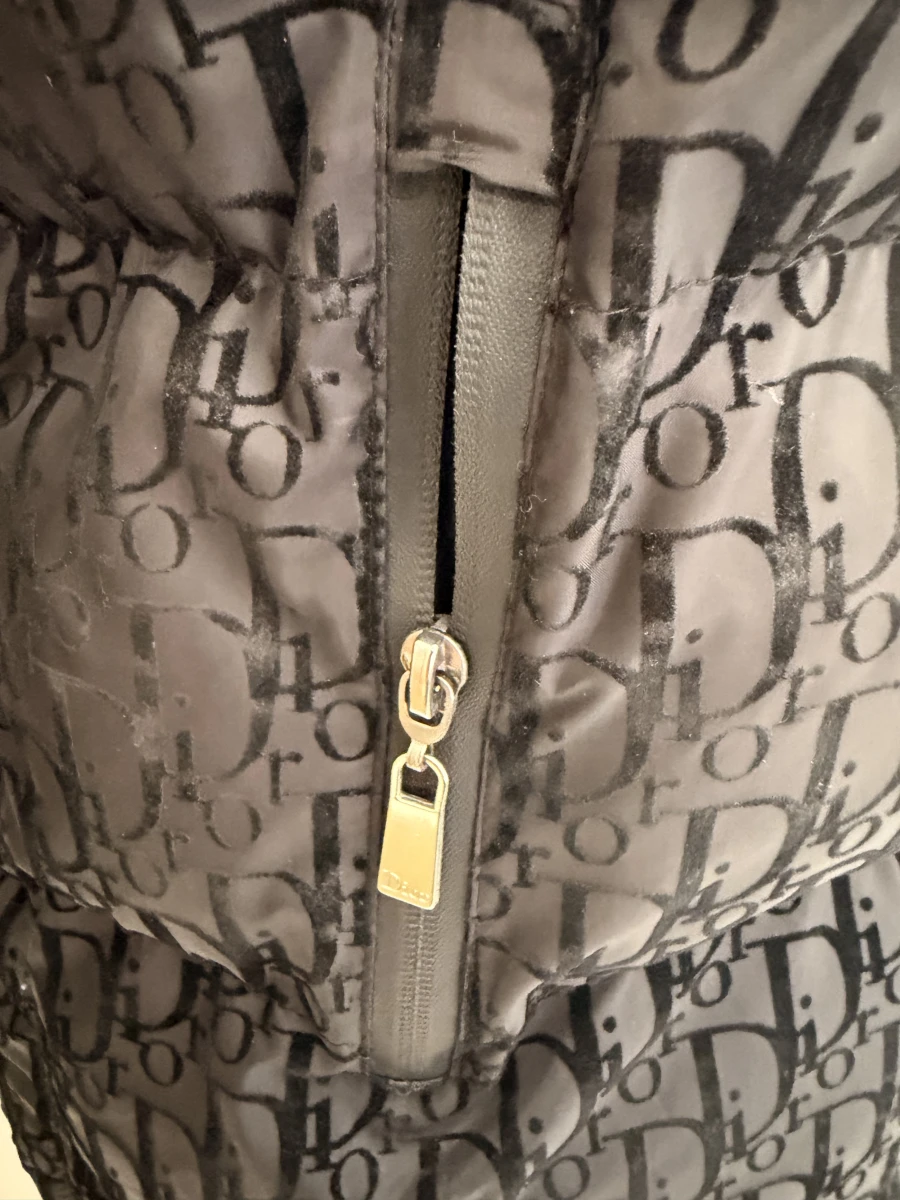 Dior Oblique Donsjas, maat S – foto 4 – kavel bij De Kringwinkel, Dendermonde