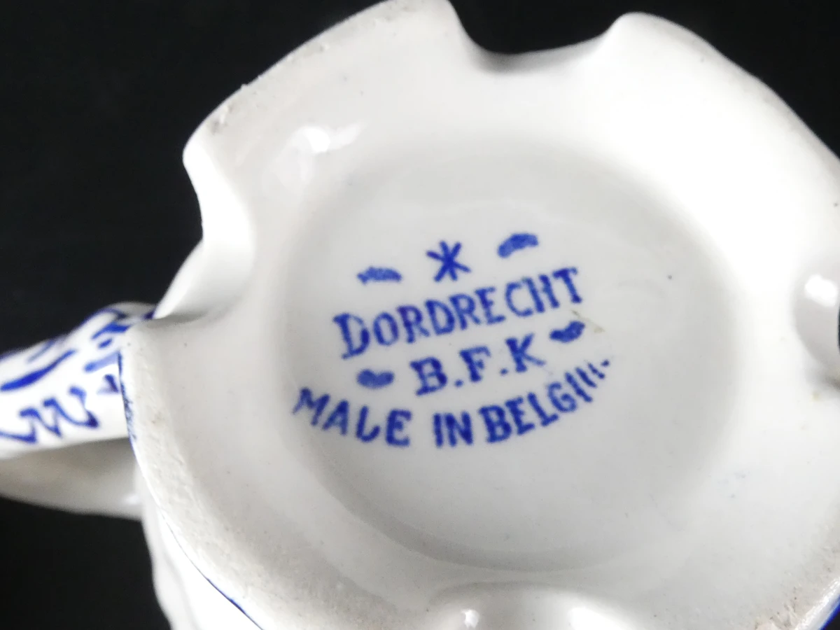 Blauw-wit servies Dordrecht B.F.K. Made in Belgium(66 stuks) - foto 14