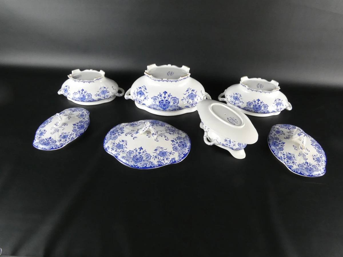 Blauw-wit servies Dordrecht B.F.K. Made in Belgium(66 stuks) - foto 28