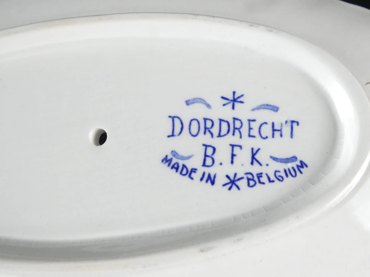 Blauw-wit servies Dordrecht B.F.K. Made in Belgium(66 stuks) - foto 36