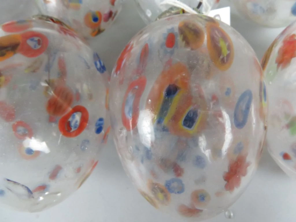 Set van 10 kleurrijke glazen kerstballen fair trade - foto 2