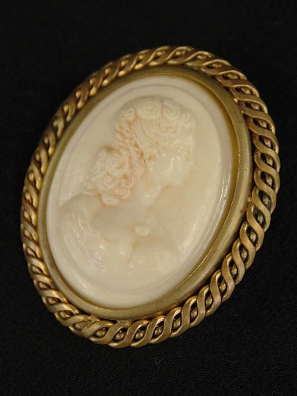 Set van 5 vintage broches met camee en parelmotief - foto 3