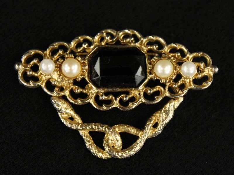 Set van 5 vintage broches met camee en parelmotief - foto 4