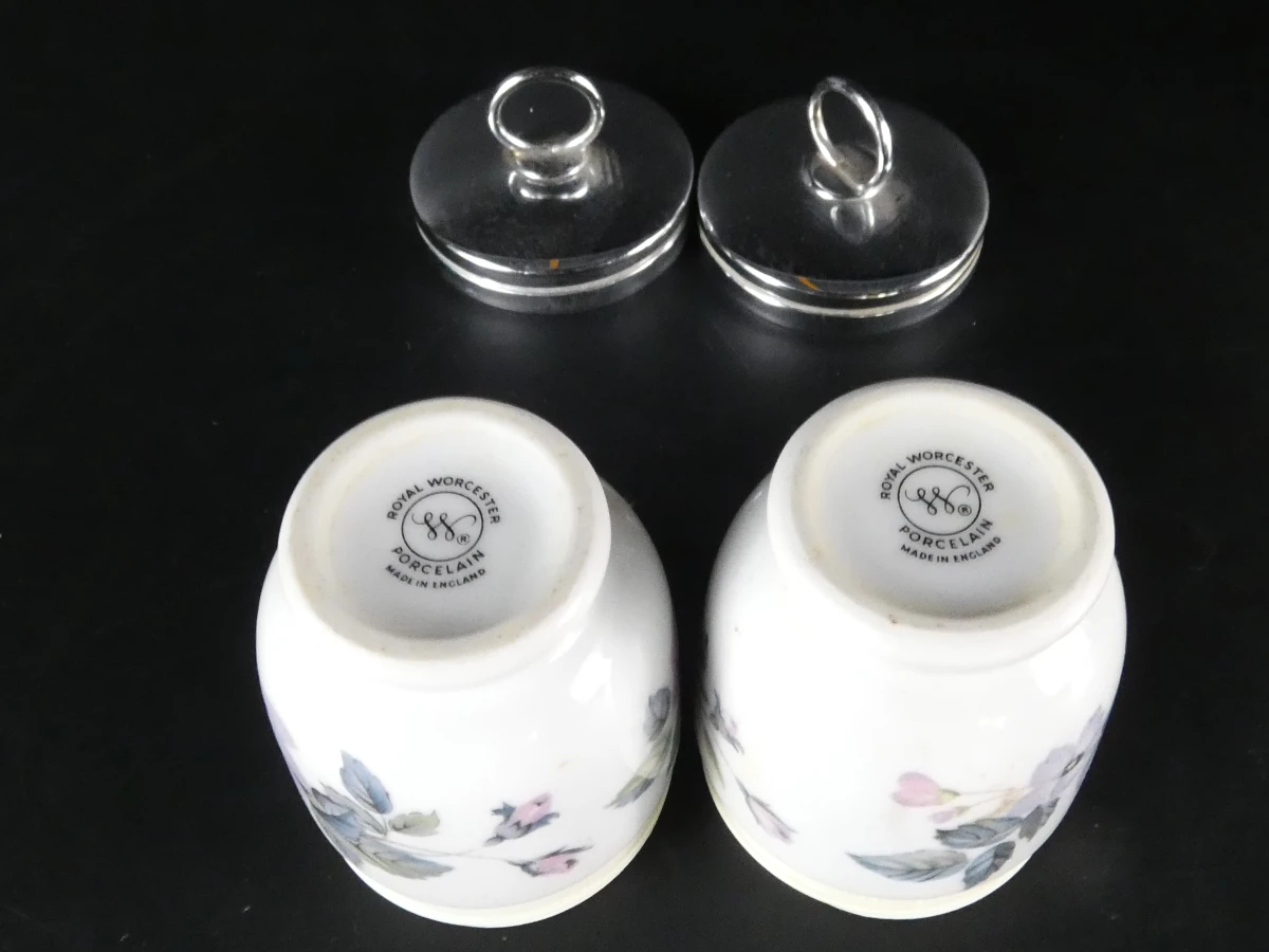 Set van 4 porseleinen egg coddlers - foto 11